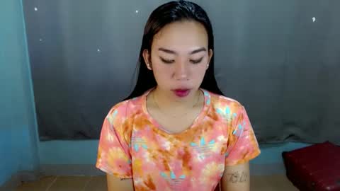 Snapshot of hott_cumforyou chatting on 02/18/25, 11:55 jelaigrande  online show from 02/18/25, 11:55