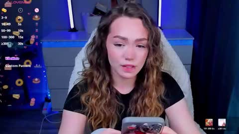 hello Im Eva online show from 02/15/26, 01:31