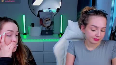 hello Im Eva online show from 03/08/26, 02:04