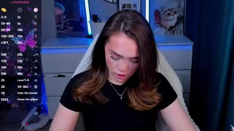 hello Im Eva online show from 04/22/26, 05:21