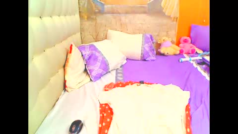 THEONE online show from 03/06/26, 05:42