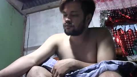 HottestPinoy32 online show from 12/05/24, 03:50