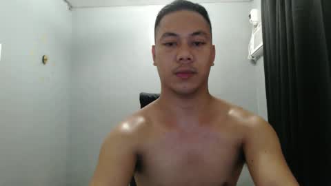 Snapshot of hottie_kyle69 chatting on 05/31/26, 07:26 hottie_kyle69 online show from 05/31/26, 07:26