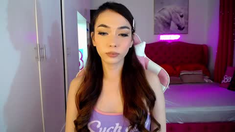 Snapshot of hottie_lexie chatting on 12/16/24, 07:15 LEXIE- dont forget to give me thumbs up online show from 12/16/24, 07:15