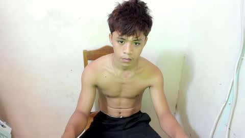 hottie_migs online show from 07/08/26, 10:20
