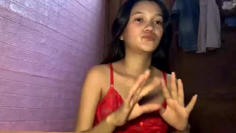 hottie_ptite online show from 06/20/26, 02:25