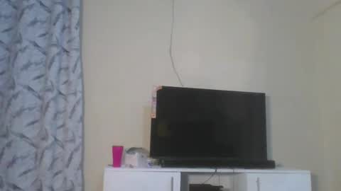 vera online show from 04/17/26, 07:11