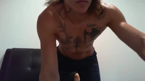 Snapshot of hottiebomb chatting on 02/07/26, 10:19 AURAxxxMATT . online show from 02/07/26, 10:19