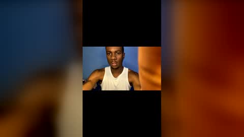 independent Model online show from 03/06/26, 09:33