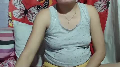 Snapshot of hottpinayz chatting on 12/26/24, 12:27 hottpinayz online show from 12/26/24, 12:27