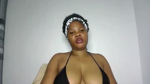 Snapshot of hotty_lora889 chatting on 01/31/26, 07:56 hotty_lora889 online show from 01/31/26, 07:56