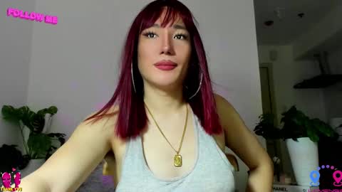 Snapshot of hottycrishinaxx chatting on 02/19/25, 07:17 crishinahotty online show from 02/19/25, 07:17