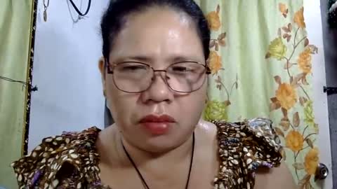 Snapshot of hottycrissy4u chatting on 07/19/26, 07:17 hottycrissy4u online show from 07/19/26, 07:17