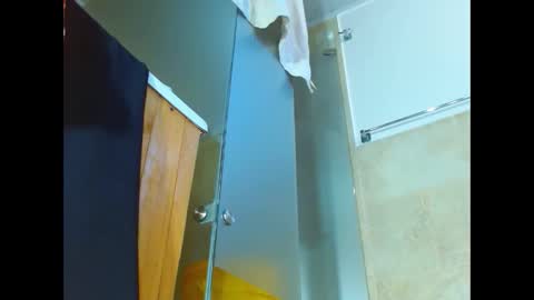 Mary online show from 01/03/25, 03:55