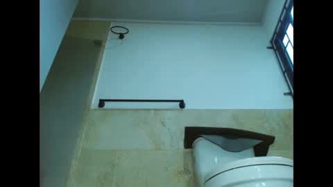 Mary online show from 11/20/25, 06:40