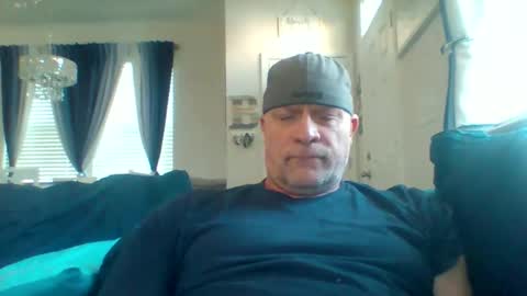 hotyummycock69 online show from 02/10/26, 01:26