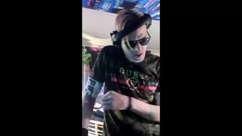 SeanPatrick online show from 04/26/26, 10:40