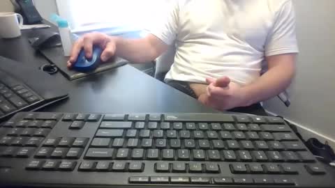 hoverday online show from 04/04/26, 03:42