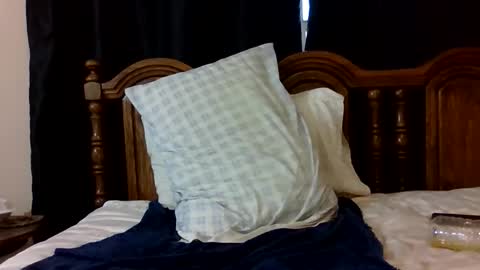 howieramder online show from 11/14/25, 06:17