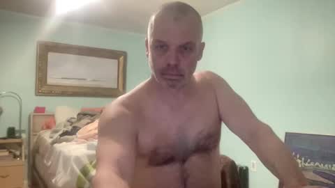 Snapshot of howlingatnothing chatting on 01/17/25, 01:57 howlingatnothing online show from 01/17/25, 01:57