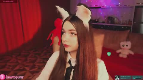 Mia online show from 04/12/26, 05:18