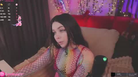 Mia online show from 06/09/26, 05:35