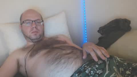 Snapshot of hoyboydkk chatting on 10/11/25, 02:00 Christian online show from 10/11/25, 02:00