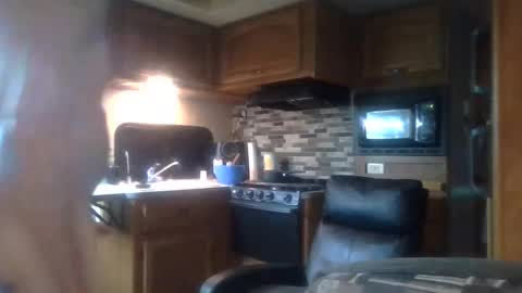 Snapshot of hoytme chatting on 09/22/25, 11:23 hoytme online show from 09/22/25, 11:23