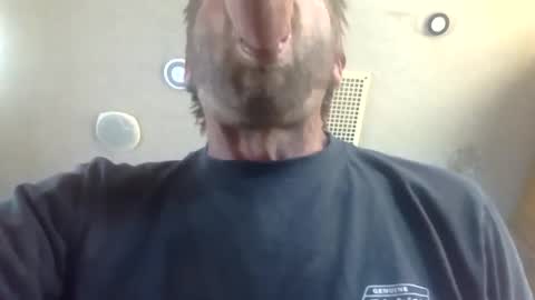 Snapshot of hoytme chatting on 11/02/25, 05:26 hoytme online show from 11/02/25, 05:26