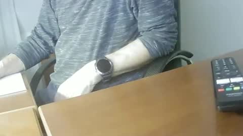 Snapshot of hpeter111 chatting on 01/22/25, 04:44 Peter online show from 01/22/25, 04:44