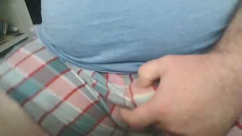 hr1982 online show from 10/15/25, 08:03