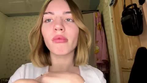 Snapshot of hsiuscherich chatting on 11/22/25, 10:14 hsiuscherich online show from 11/22/25, 10:14