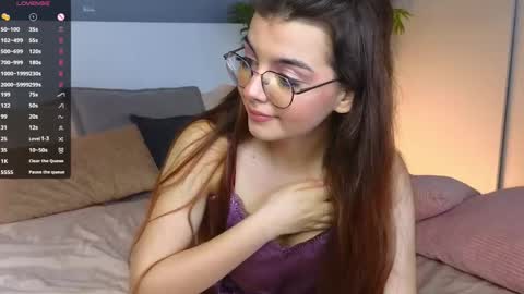 Diane online show from 03/04/25, 07:11