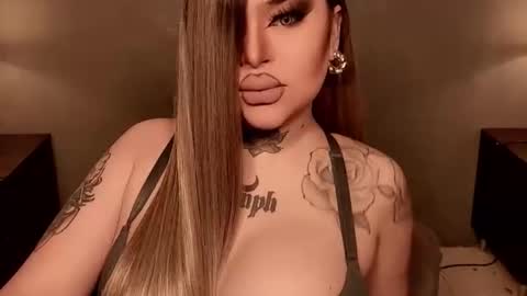 hubadera online show from 11/10/25, 12:42