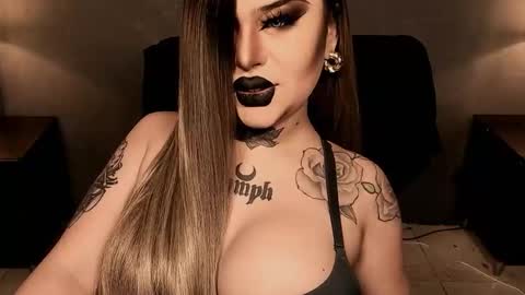 hubadera online show from 11/25/25, 10:54