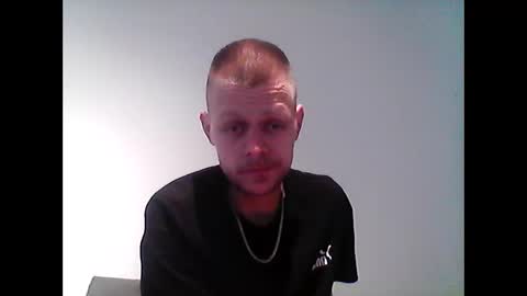 Snapshot of hubikush22 chatting on 12/15/24, 08:08 hubikush22 online show from 12/15/24, 08:08