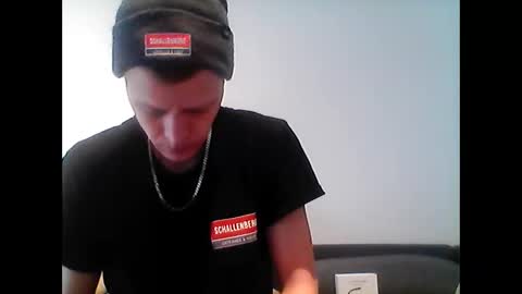 Snapshot of hubikush22 chatting on 01/19/25, 09:22 hubikush22 online show from 01/19/25, 09:22