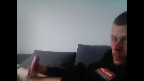 Snapshot of hubikush22 chatting on 10/09/25, 02:48 hubikush22 online show from 10/09/25, 02:48