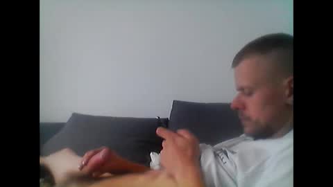 Snapshot of hubikush22 chatting on 10/10/25, 02:38 hubikush22 online show from 10/10/25, 02:38