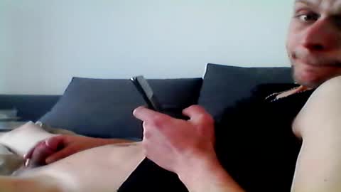 hubikush22 online show from 03/31/26, 06:36