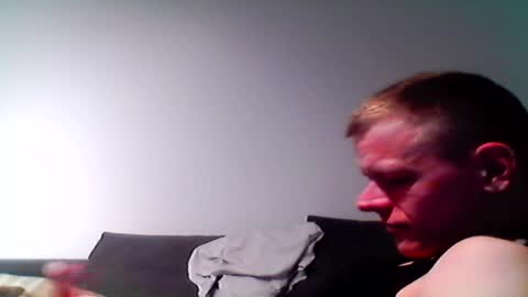 hubikush22 online show from 04/05/26, 04:09