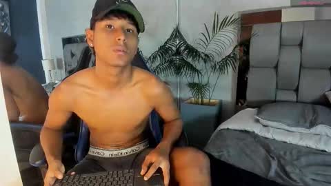 Hudson Beasley online show from 10/21/25, 01:12