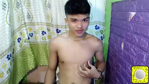 hugecock_kiel online show from 11/26/25, 08:04