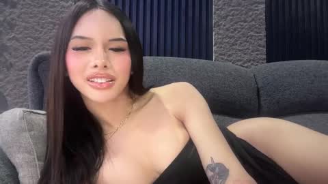 Snapshot of hugecockeightine chatting on 10/20/25, 09:26 Tine Castillo online show from 10/20/25, 09:26