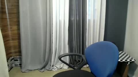 hugecockjames09 online show from 10/29/25, 08:27