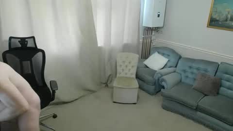 Snapshot of hugedick1965 chatting on 02/14/26, 02:58 hugedick1965 online show from 02/14/26, 02:58