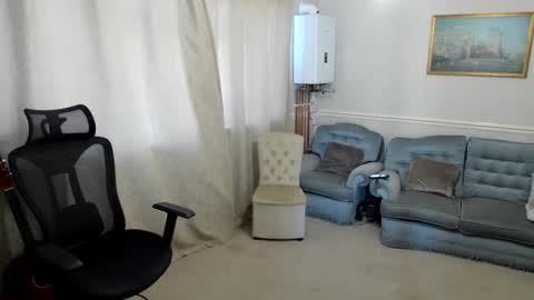 Snapshot of hugedick1965 chatting on 05/30/26, 03:31 hugedick1965 online show from 05/30/26, 03:31