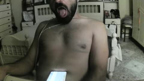 hugeveiny online show from 09/09/25, 10:15