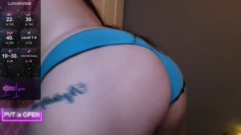 Snapshot of huggy_og chatting on 09/09/25, 10:20 Maddison online show from 09/09/25, 10:20