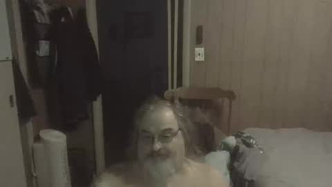 lonely huggy bear online show from 02/04/26, 12:55